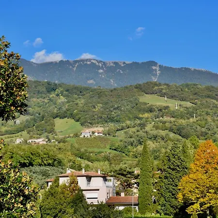 Pensjonat Casa Alpha 3*