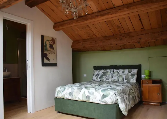 Casa Alpha Vendégház 3*