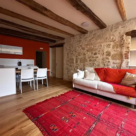 بيت ضيافة Casa Alpha 3*